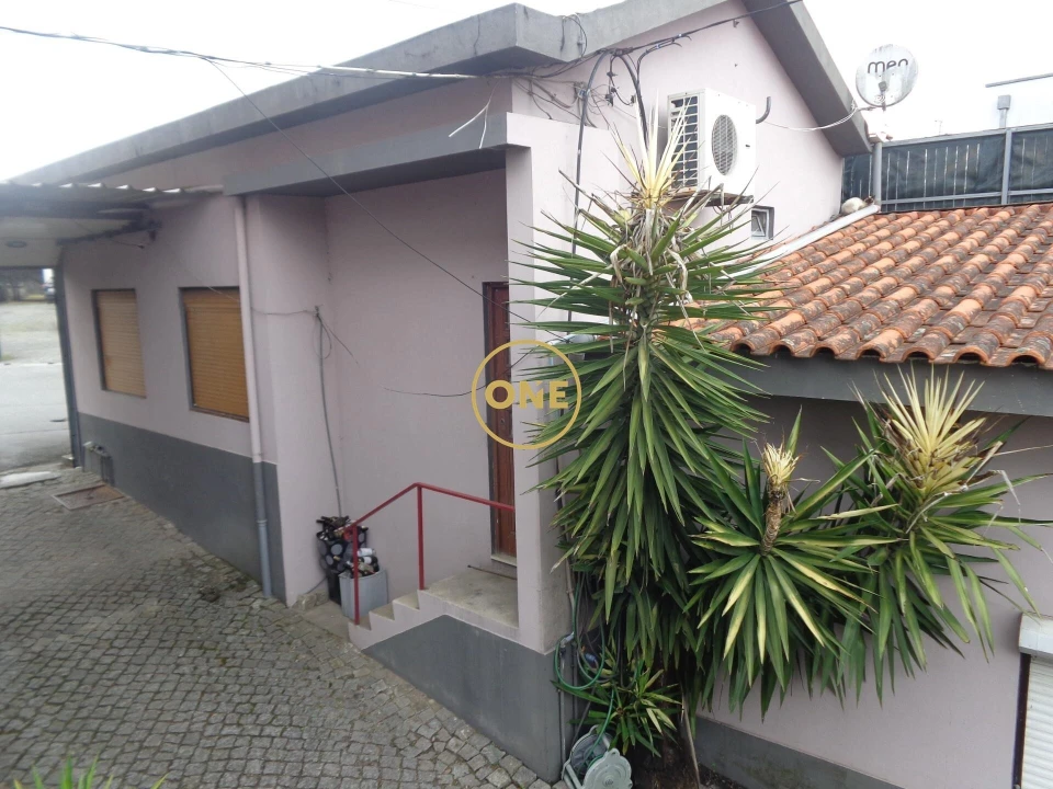 Moradia T5 para Venda em Bairro Foto 53