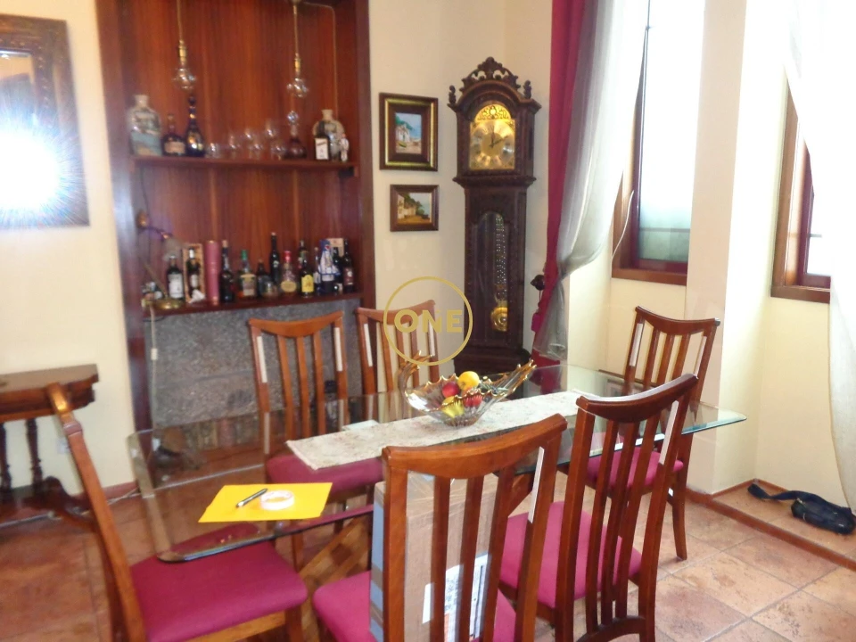 Moradia T5 para Venda em Bairro Foto 69