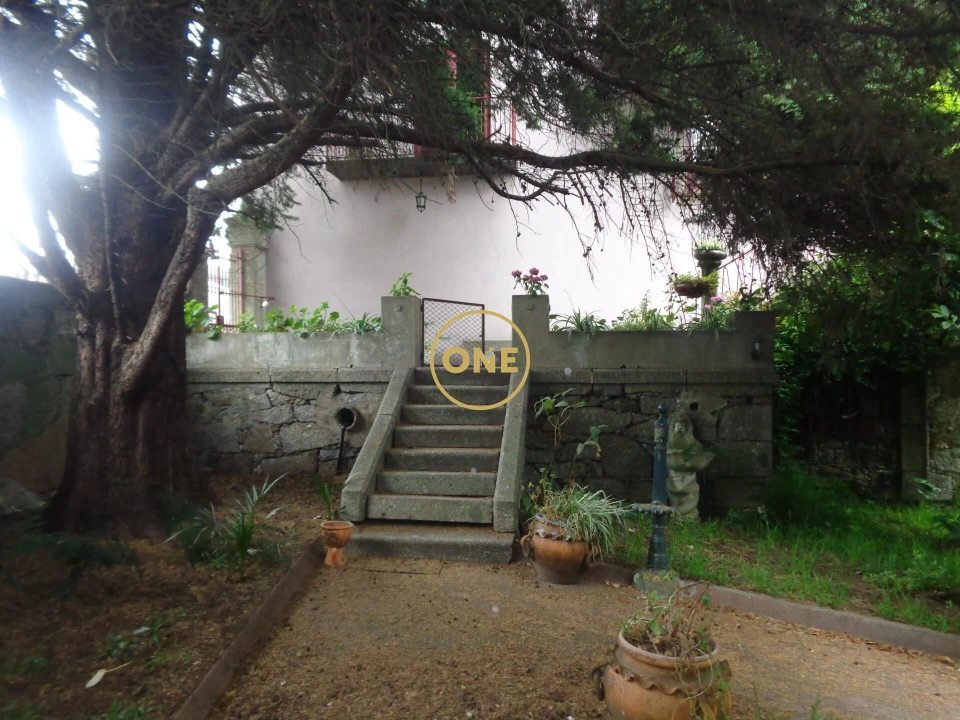 Moradia T5 para Venda em Bairro Foto 38