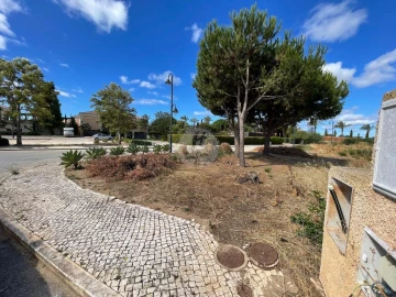 Terreno para Venda em Lagos (São Sebastião e Santa Maria)