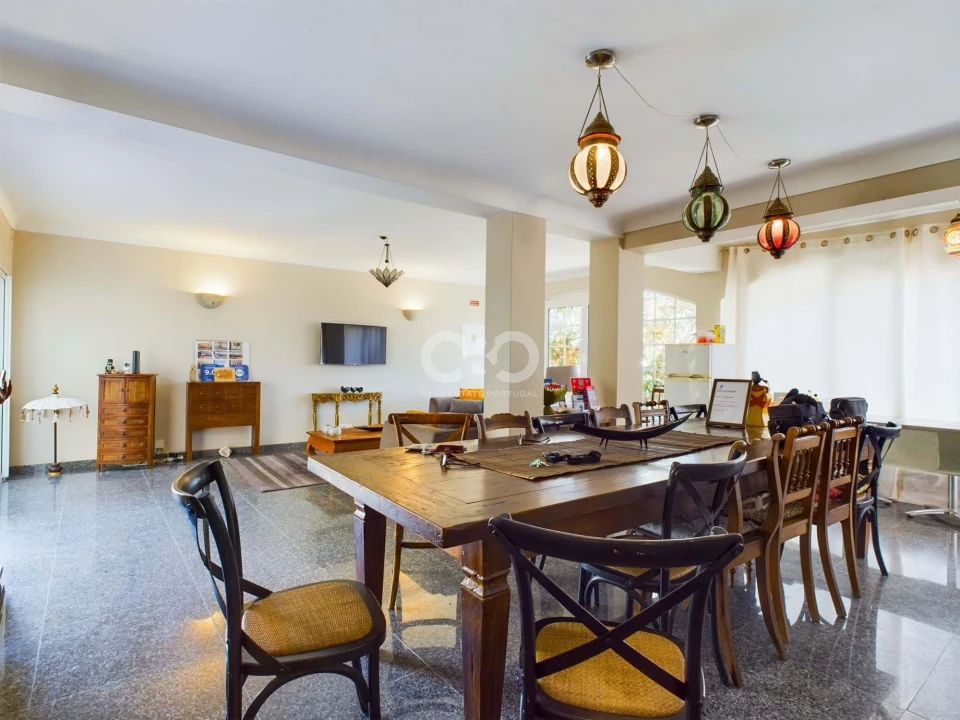 Moradia T5 para Venda em Lagos (São Sebastião e Santa Maria) Foto 20