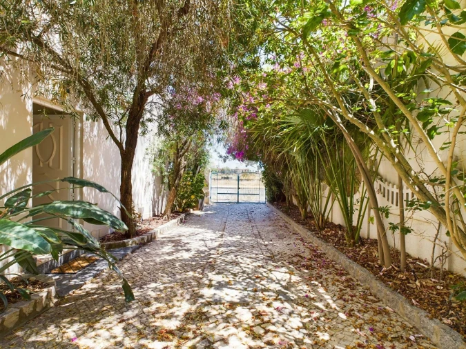 Moradia T5 para Venda em Lagos (São Sebastião e Santa Maria) Foto 19