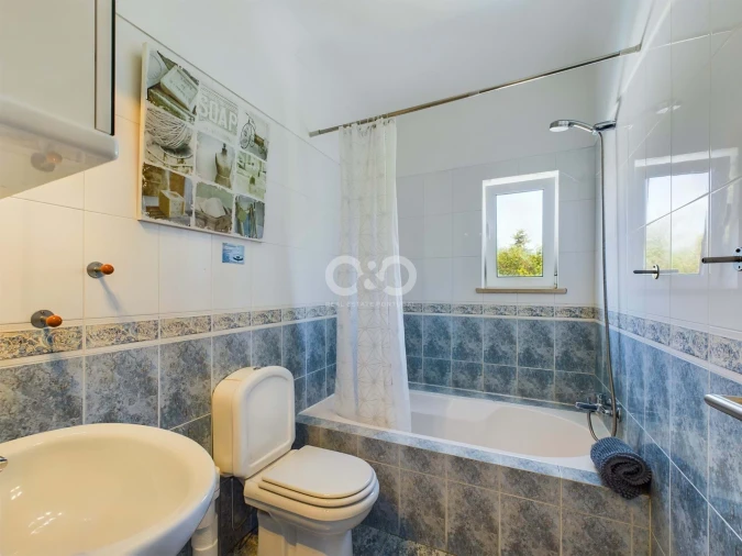 Moradia T5 para Venda em Lagos (São Sebastião e Santa Maria) Foto 30