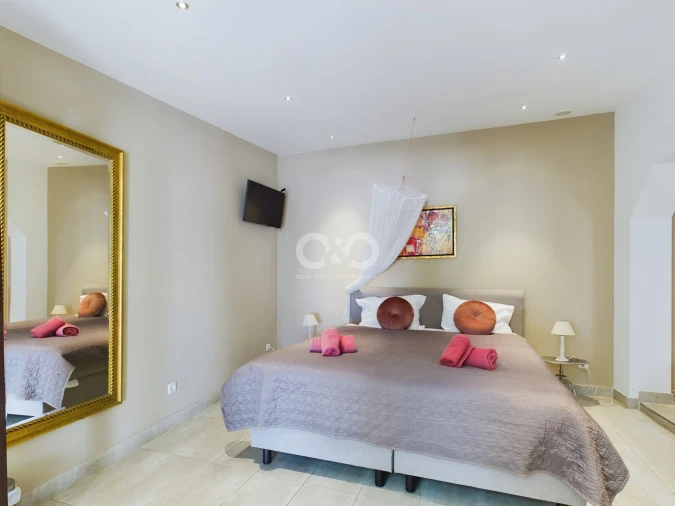 Moradia T5 para Venda em Lagos (São Sebastião e Santa Maria) Foto 43