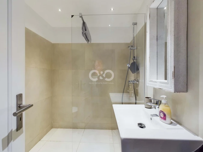 Moradia T5 para Venda em Lagos (São Sebastião e Santa Maria) Foto 17