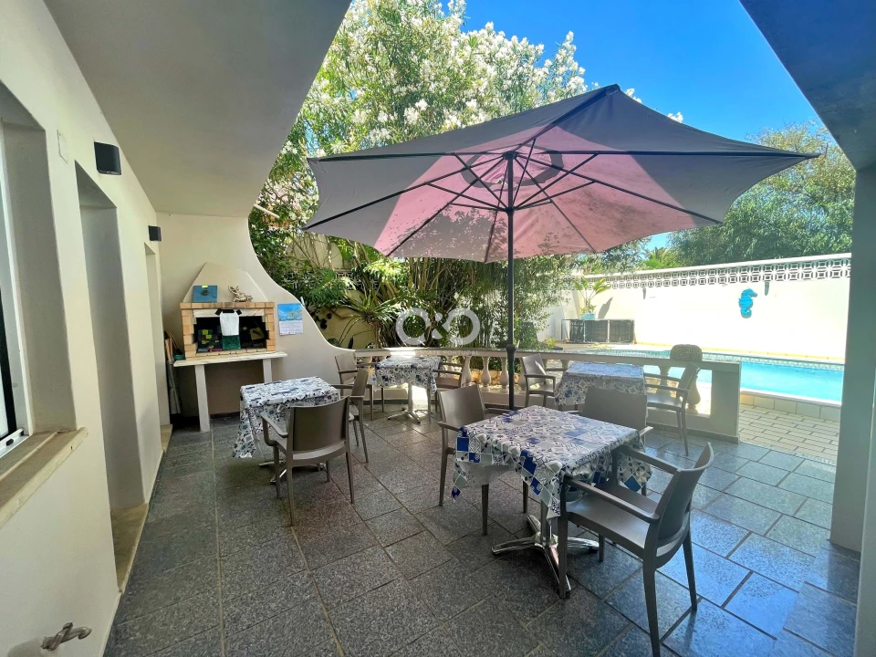 Moradia T5 para Venda em Lagos (São Sebastião e Santa Maria) Foto 11