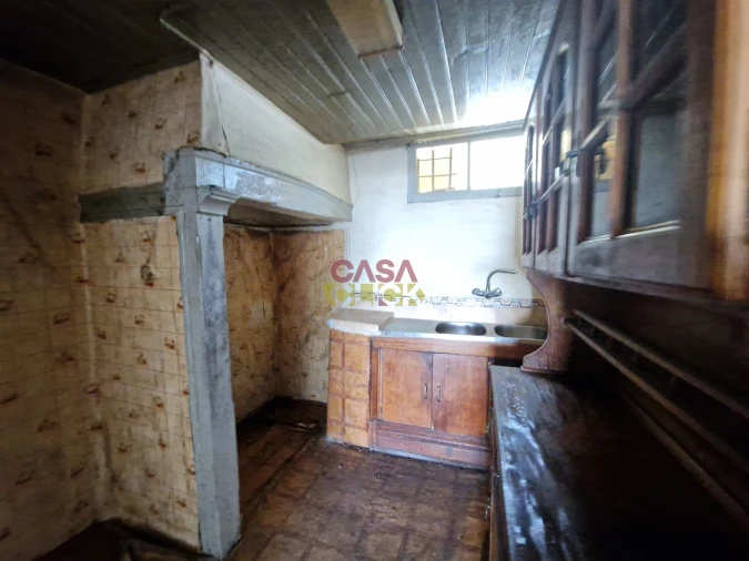 Moradia T2 para Venda em Torres Novas (Santa Maria, Salvador e Santiago) Foto 7