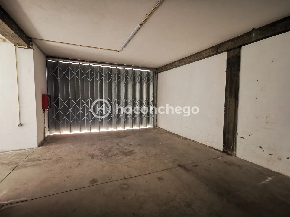 Armazém para Arrendamento em Manhente Foto 8