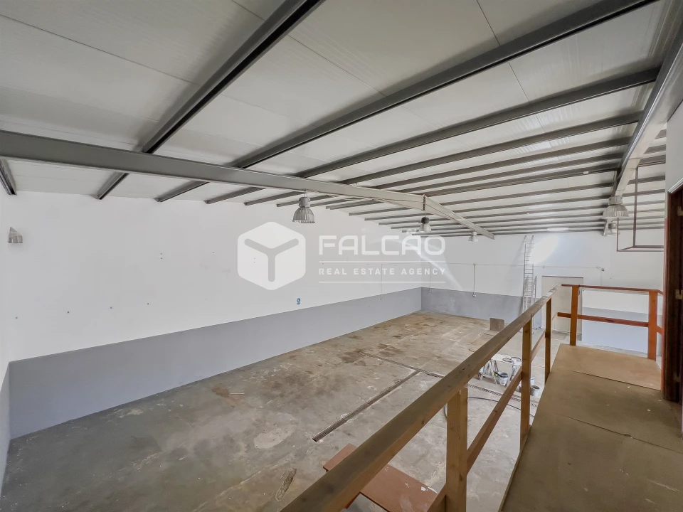 Armazém para Venda em Marvila, Ribeira Santarém, São Salvador, São Nicolau Foto 27