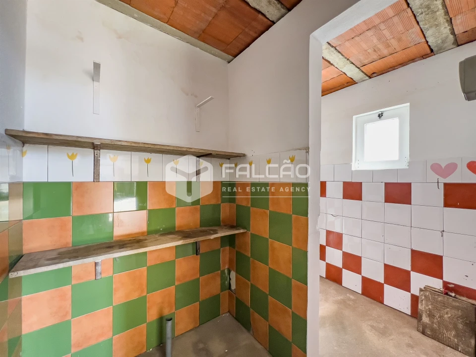 Armazém para Venda em Marvila, Ribeira Santarém, São Salvador, São Nicolau Foto 7