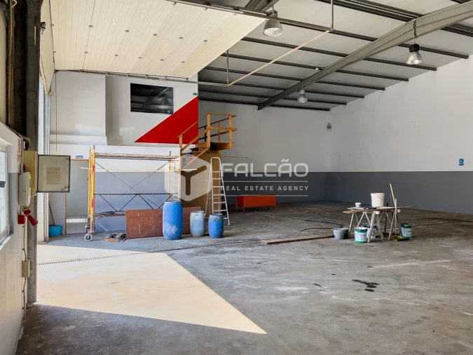 Armazém para Venda em Marvila, Ribeira Santarém, São Salvador, São Nicolau Foto 3