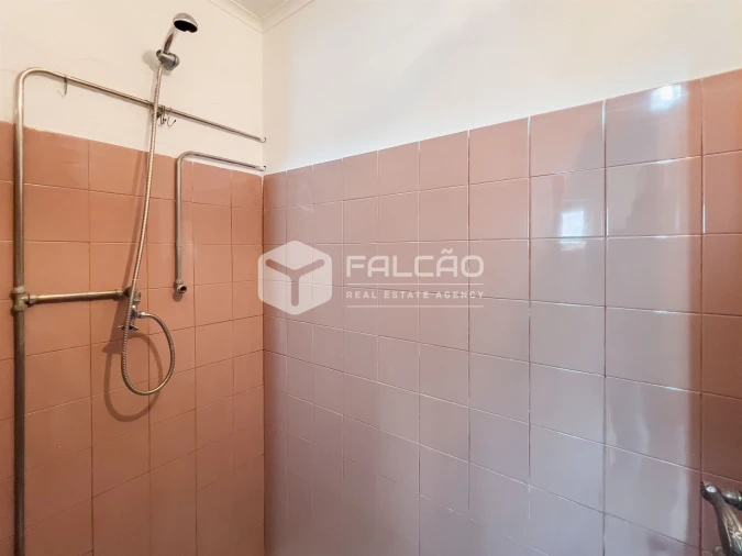 Armazém para Venda em Marvila, Ribeira Santarém, São Salvador, São Nicolau Foto 18