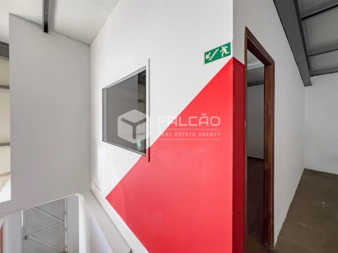 Armazém para Venda em Marvila, Ribeira Santarém, São Salvador, São Nicolau Foto 20