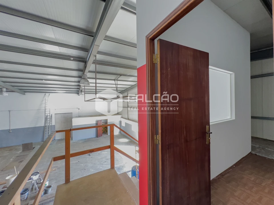 Armazém para Venda em Marvila, Ribeira Santarém, São Salvador, São Nicolau Foto 29