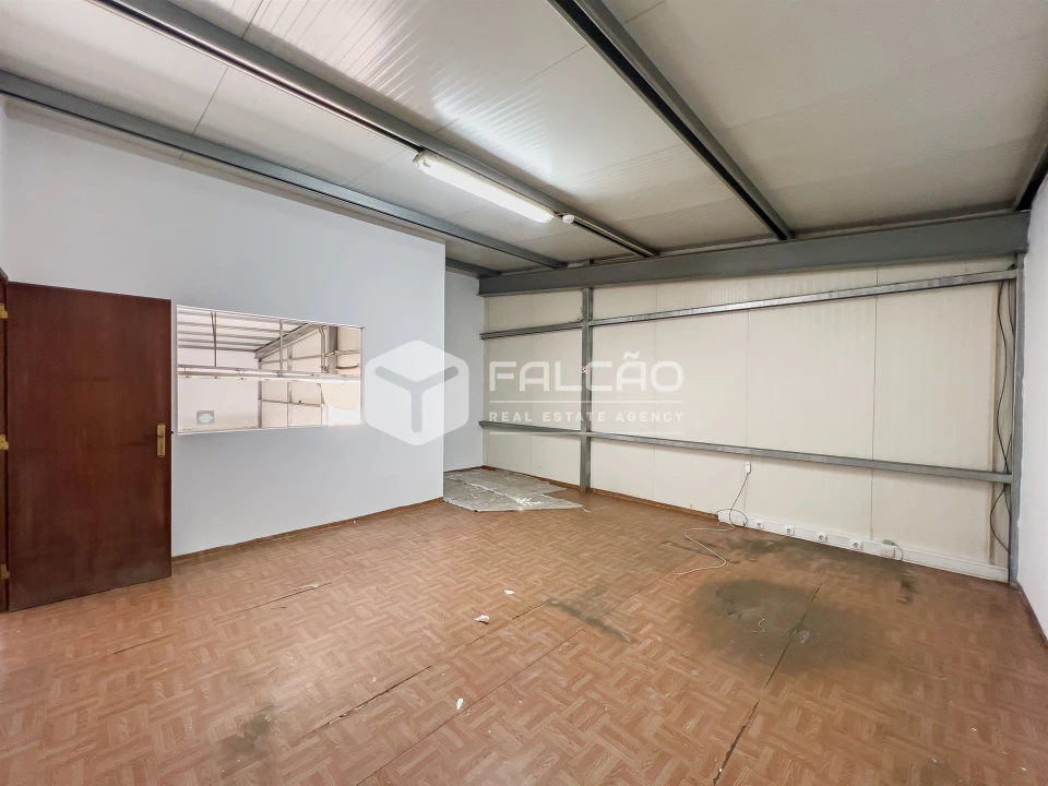 Armazém para Venda em Marvila, Ribeira Santarém, São Salvador, São Nicolau Foto 24