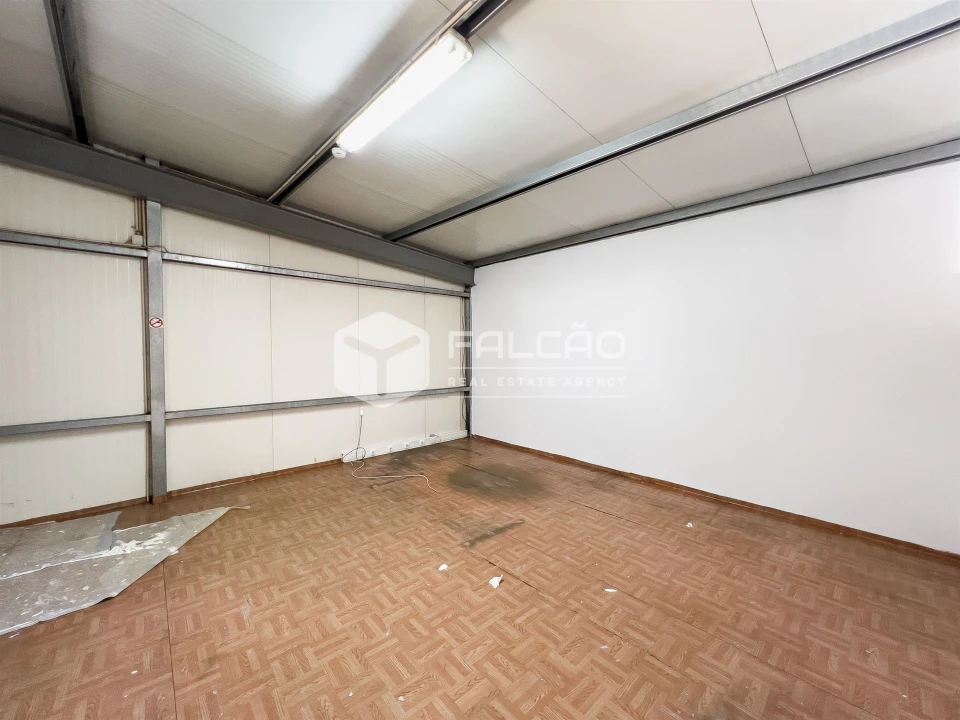 Armazém para Venda em Marvila, Ribeira Santarém, São Salvador, São Nicolau Foto 23