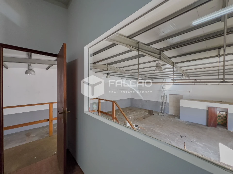 Armazém para Venda em Marvila, Ribeira Santarém, São Salvador, São Nicolau Foto 30