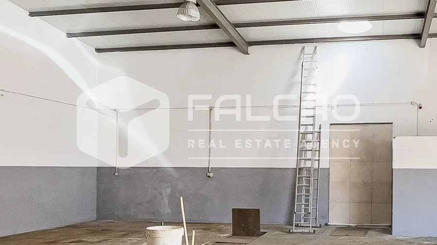 Armazém para Venda em Marvila, Ribeira Santarém, São Salvador, São Nicolau