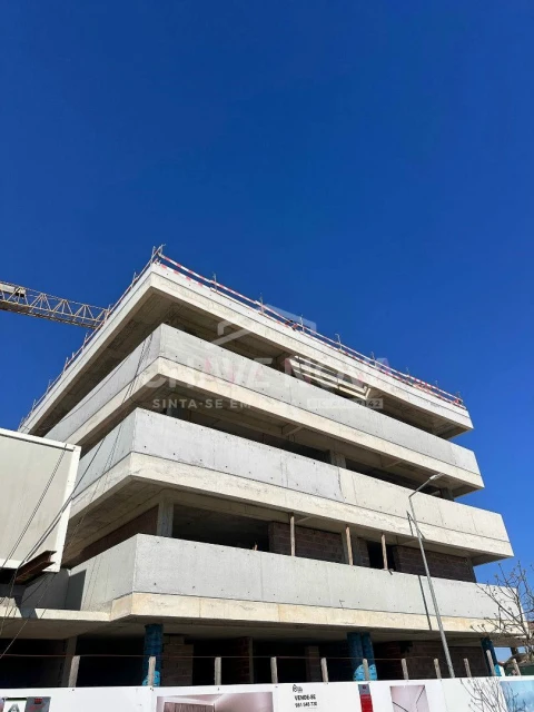 Apartamento T3 para Venda em Glória e Vera Cruz