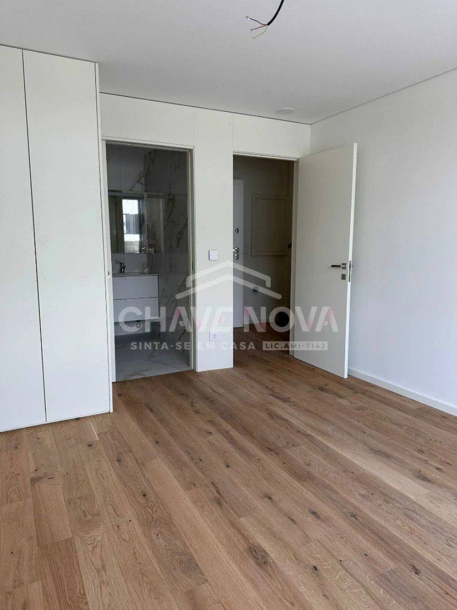 Apartamento T3 para Venda em Glória e Vera Cruz Foto 6