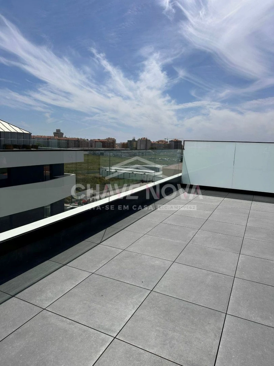 Apartamento T3 para Venda em Glória e Vera Cruz Foto 18