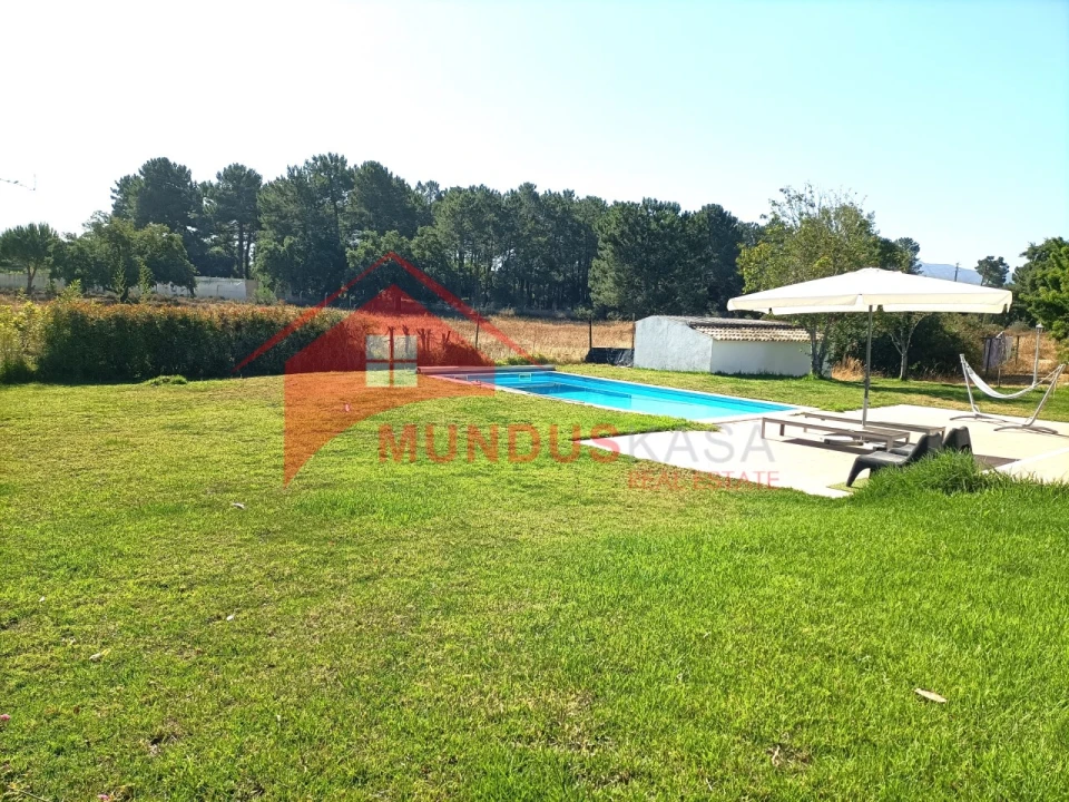 Quinta T4 para Venda em Azeitão (São Lourenço e São Simão) Foto 7