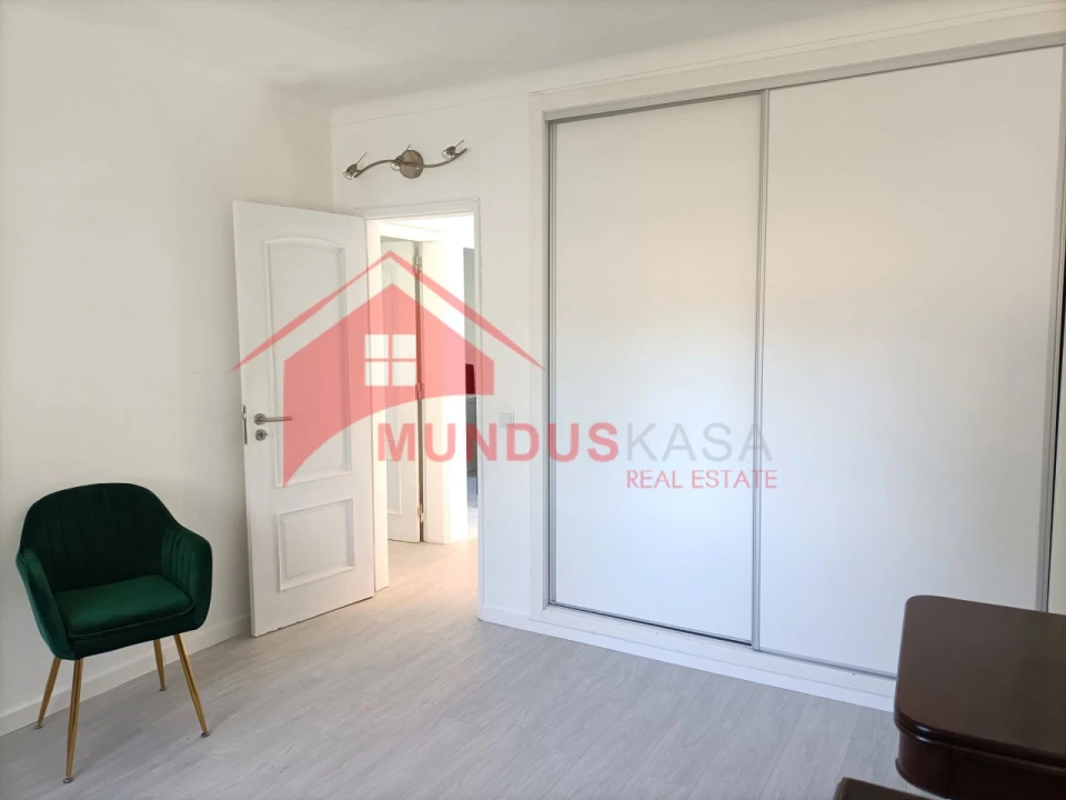 Quinta T4 para Venda em Azeitão (São Lourenço e São Simão) Foto 27