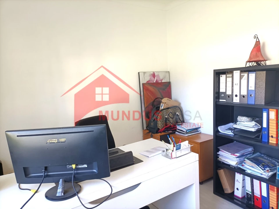 Quinta T4 para Venda em Azeitão (São Lourenço e São Simão) Foto 35