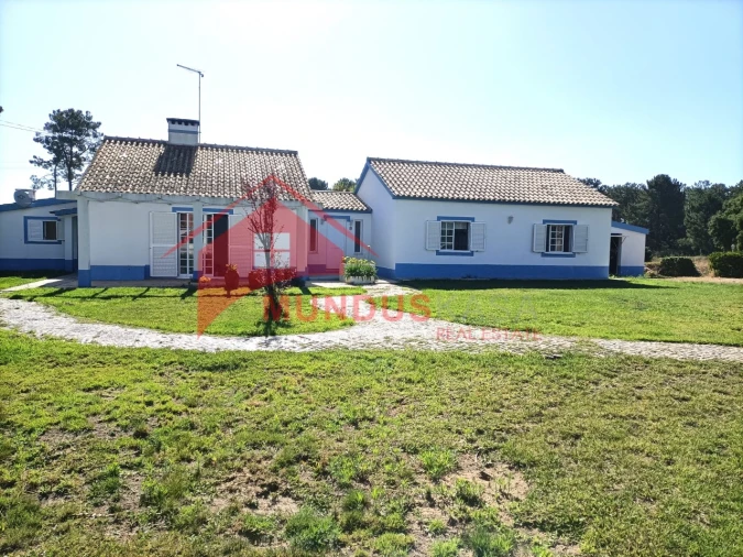 Quinta T4 para Venda em Azeitão (São Lourenço e São Simão) Foto 13