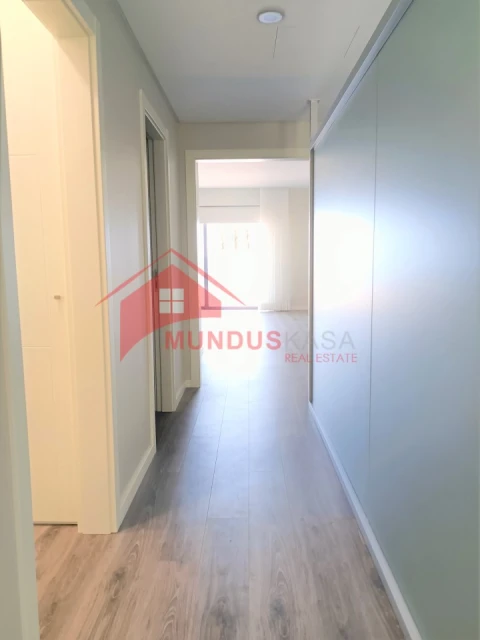 Apartamento T2 para Venda em Sesimbra (Santiago)
