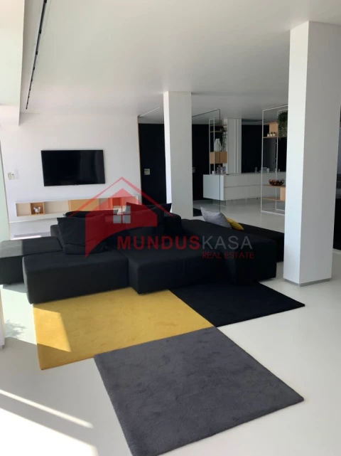 Apartamento T3 para Venda em Sesimbra (Santiago)