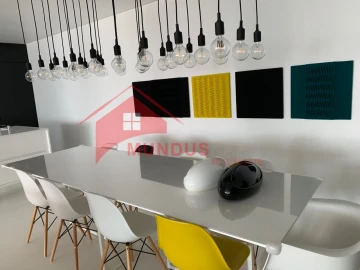 Apartamento T3 para Venda em Sesimbra (Santiago)
