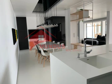 Apartamento T3 para Venda em Sesimbra (Santiago)