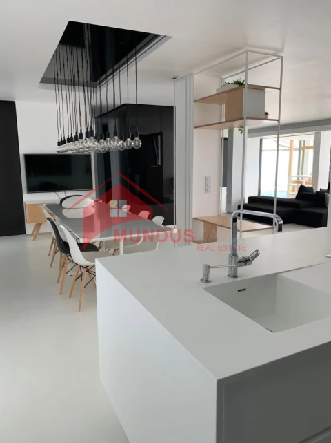 Apartamento T3 para Venda em Sesimbra (Santiago)