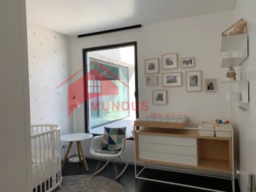 Apartamento T3 para Venda em Sesimbra (Santiago)