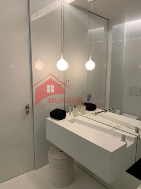 Apartamento T3 para Venda em Sesimbra (Santiago)