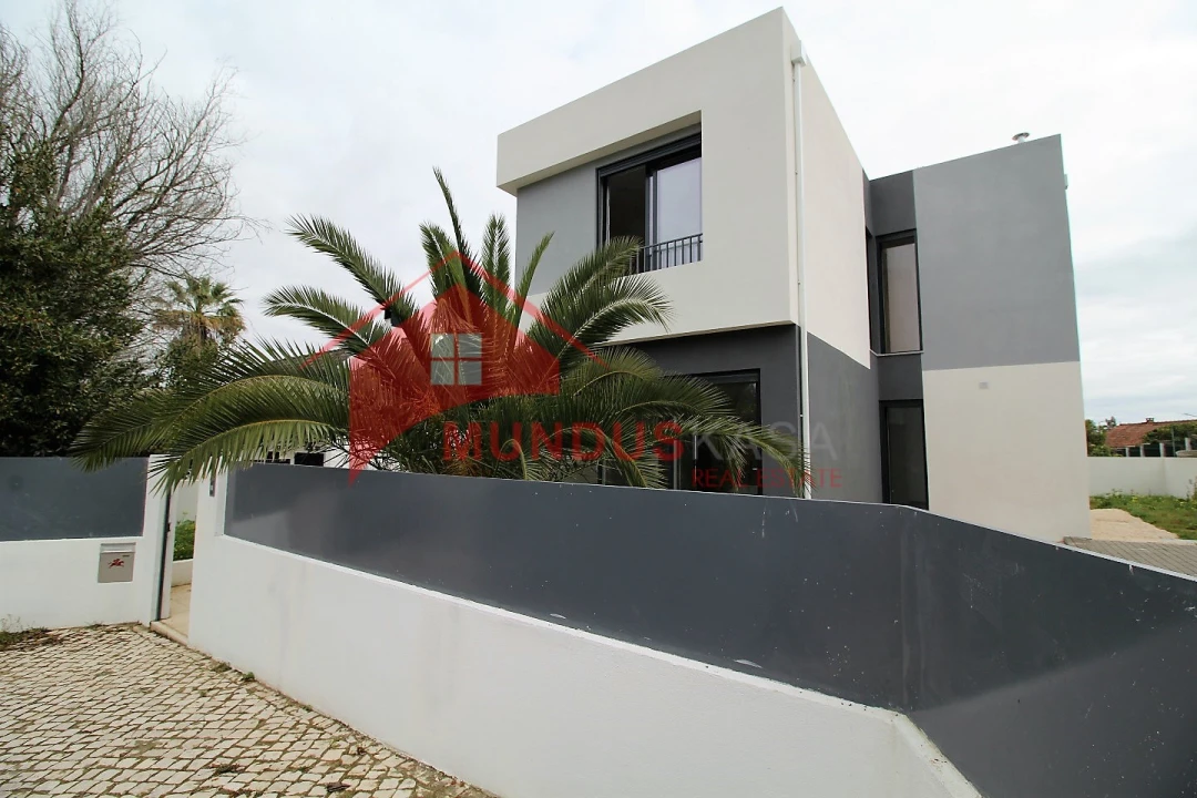 Moradia T2 para Venda em Sesimbra (Castelo) Foto 29