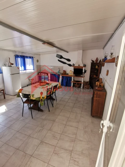 Moradia T5 para Venda em Azeitão (São Lourenço e São Simão)