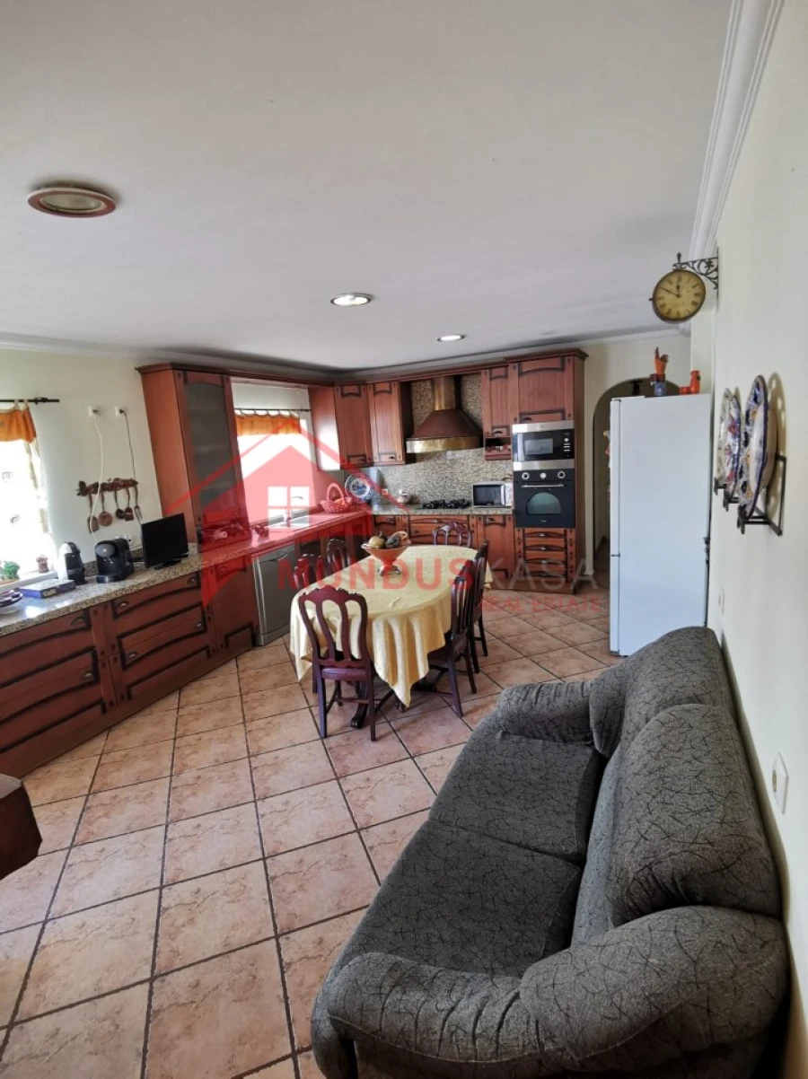 Moradia T5 para Venda em Azeitão (São Lourenço e São Simão) Foto 29