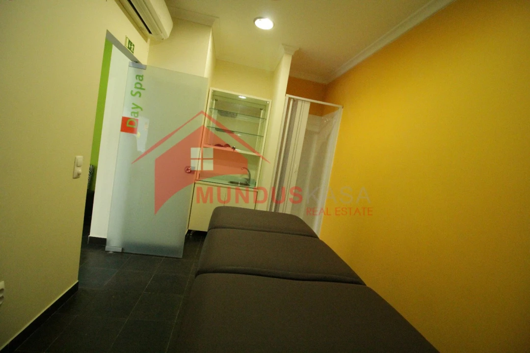 Loja para Venda em Sesimbra (Castelo) Foto 6