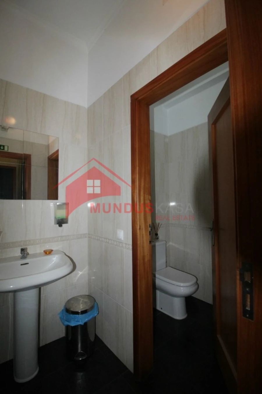 Loja para Venda em Sesimbra (Castelo) Foto 12