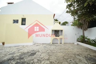 Moradia T3 para Venda em Sesimbra (Castelo)