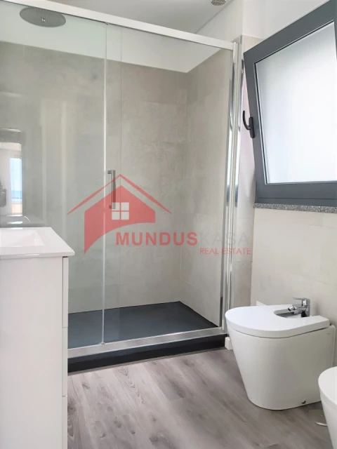 Apartamento T2 para Venda em Sesimbra (Santiago)