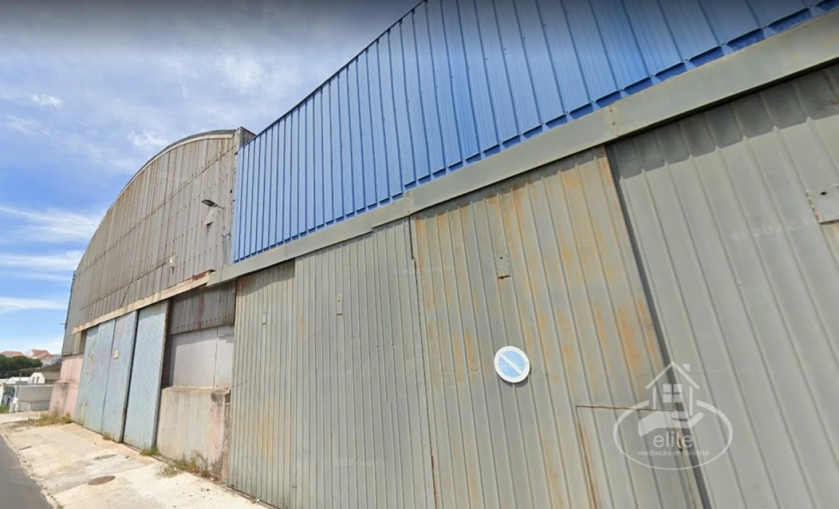 Armazém para Venda em Alto do Seixalinho, Santo André e Verderena Foto 2