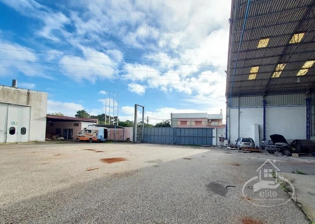 Armazém para Venda em Alto do Seixalinho, Santo André e Verderena Foto 14