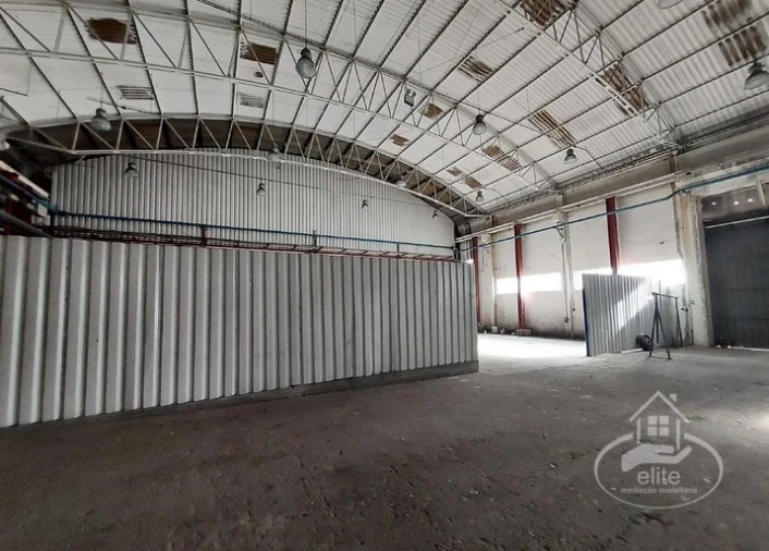 Armazém para Venda em Alto do Seixalinho, Santo André e Verderena Foto 10