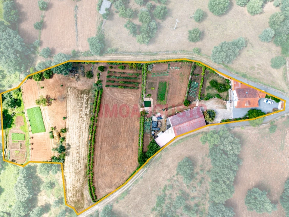Moradia T6 para Venda em Marmeleiro Foto 2