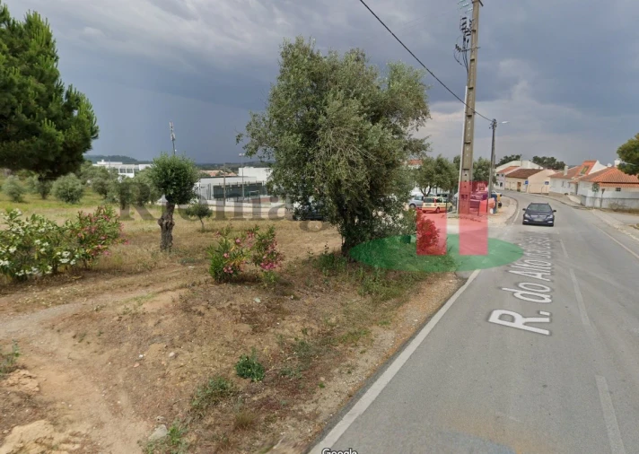 Terreno para Venda em Alcoentre
