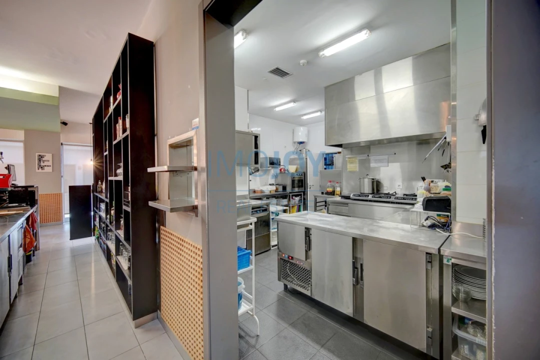 Loja para Arrendamento em Oeiras e São Julião da Barra, Paço de Arcos e Caxias Foto 12