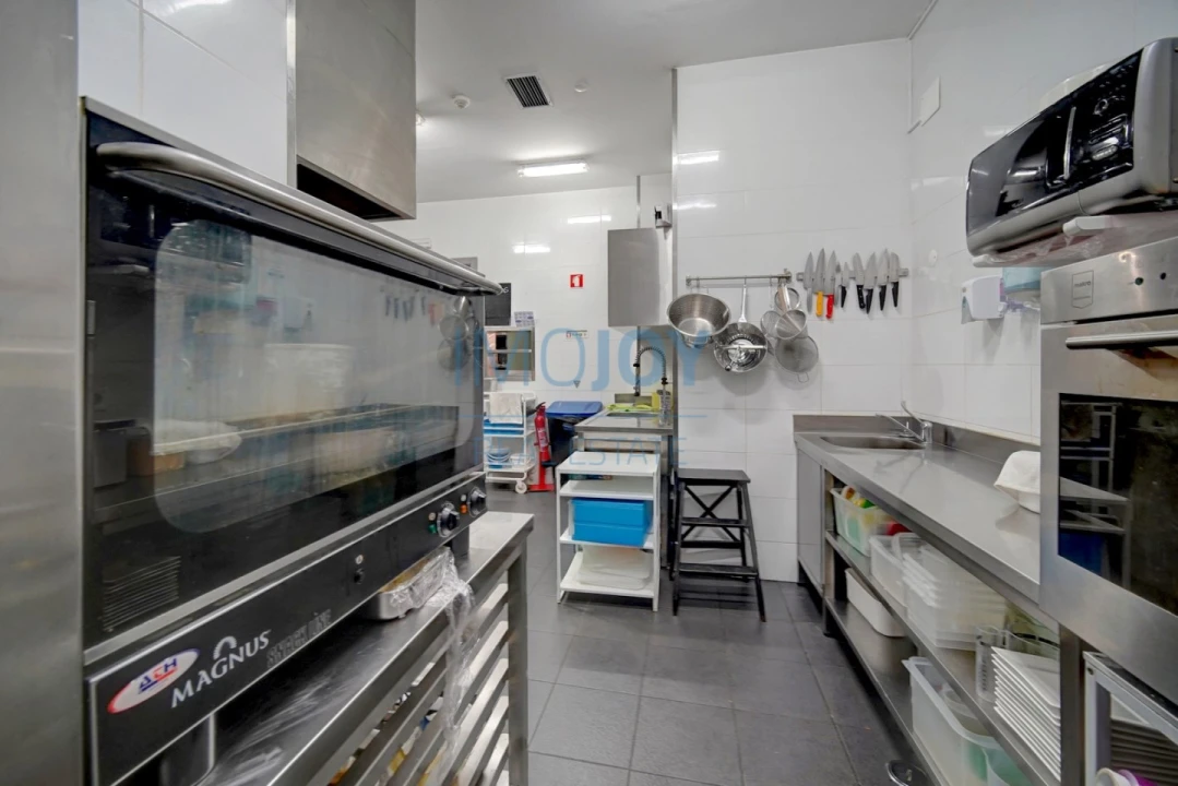 Loja para Arrendamento em Oeiras e São Julião da Barra, Paço de Arcos e Caxias Foto 17